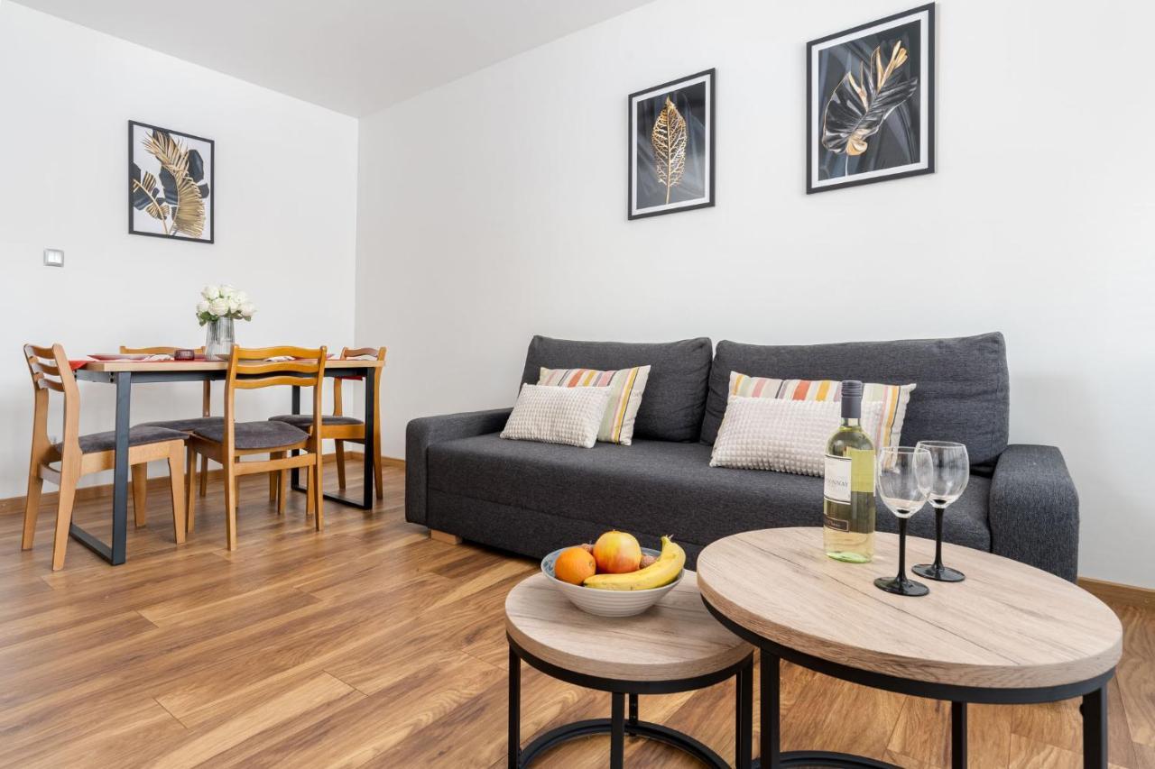 Z Parkingiem Apartment